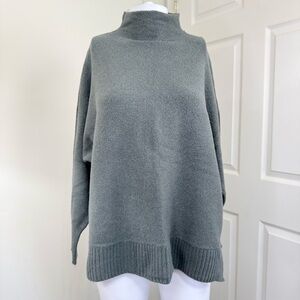 Kaisely Women's Soft Gray Turtleneck Sweater